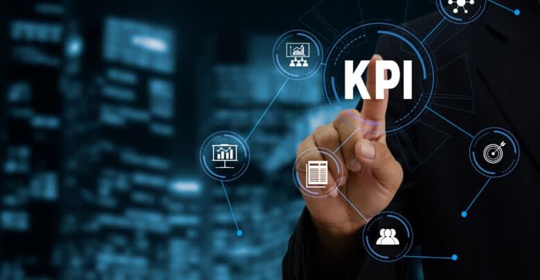 ۱۶ شاخص کلیدی عملکرد (KPI) در مدیریت محصول و روش‌های پیگیری آنها